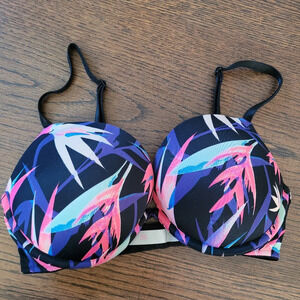 Pink Victoria's Secret Black Tropical Wear Everywhere Super Push-Up Bra Size 32D